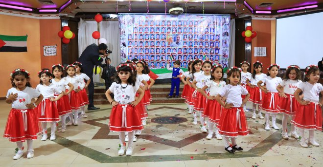 حفل تكريم الاطفال في روضة بستان الزهور