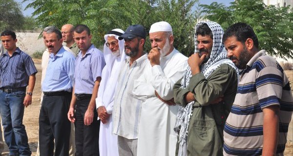 الحاجة نفيسة عبد حافظ عثمان الأغا في ذمة الله