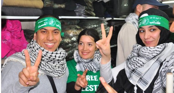 وفد من المتضامنين الفرنسيين يزور غزة