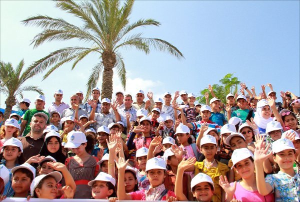 رحلة ترفيهية تكريماً للطلبة المتفوقين في منتجع النور