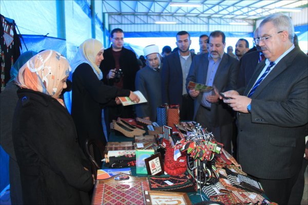 معرض المنتجات والصناعات الوطنية - خير بلدي