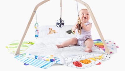 رزق الدكتور الصيدلاني صهيب محمد إسماعيل سليمان أحمد الأغا بمولودة