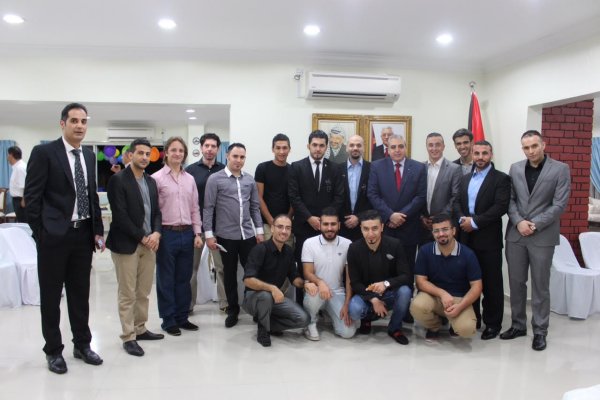 سفارة فلسطين لدى ماليزيا تستقبل المهنئين بالعيد من أبناء الجالية الفلسطينية
