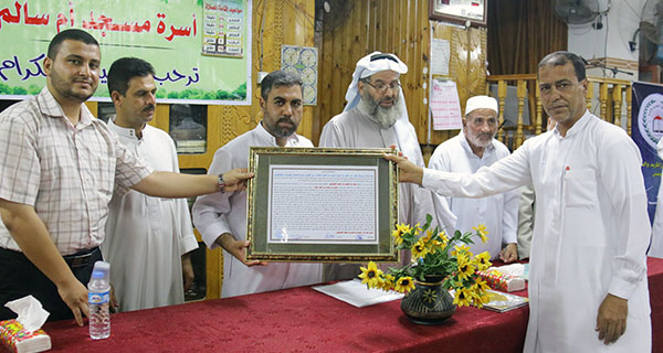 أ. سعيد الشوربجي يجيز أحد طلابه بالسند المتصل في قراءة القرآن