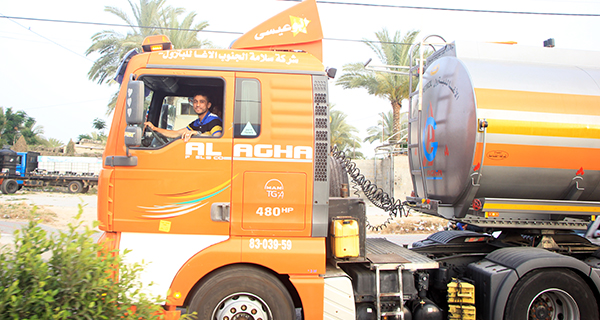 تم بحمد الله وصول شاحنات الأغا للبترول 2016