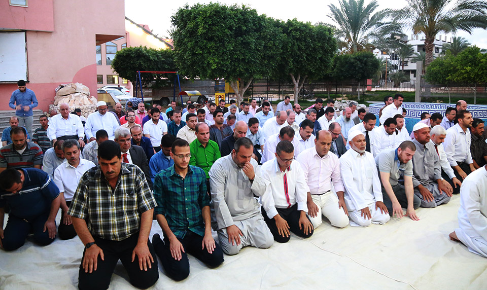 مستشفى السلام تقيم الافطار الثالث