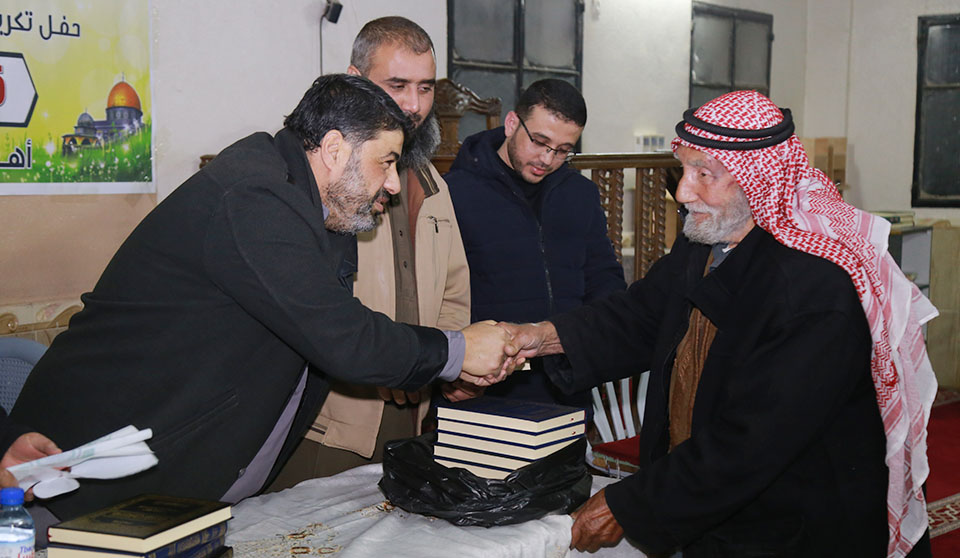 قناديل العز لتكريم أسر الشهداء