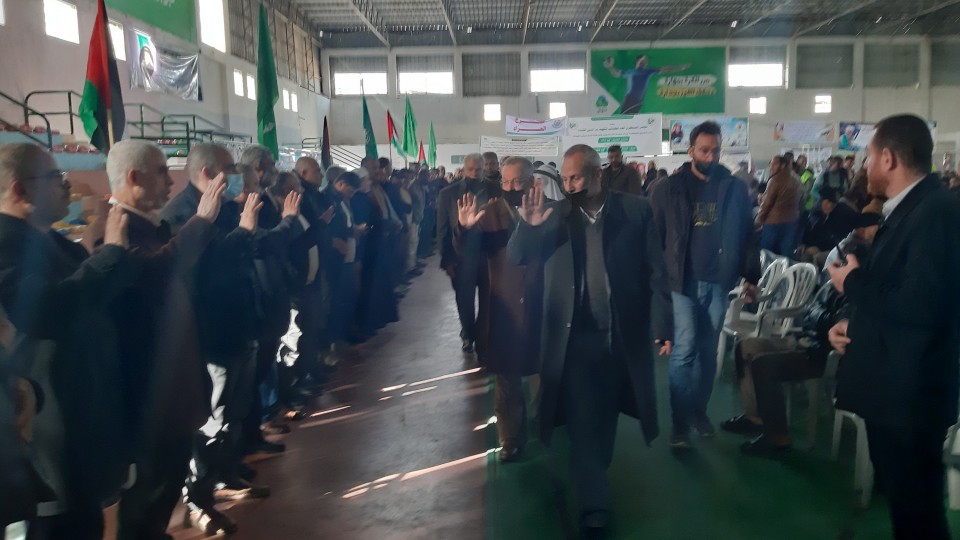 عائلة الأغا تقدم واجب العزاء لأنسبائهم آل الضيف المصري الكرام