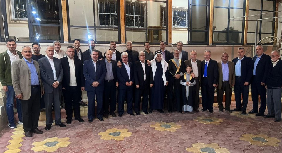 زيارة العائلة الى منزل المختار