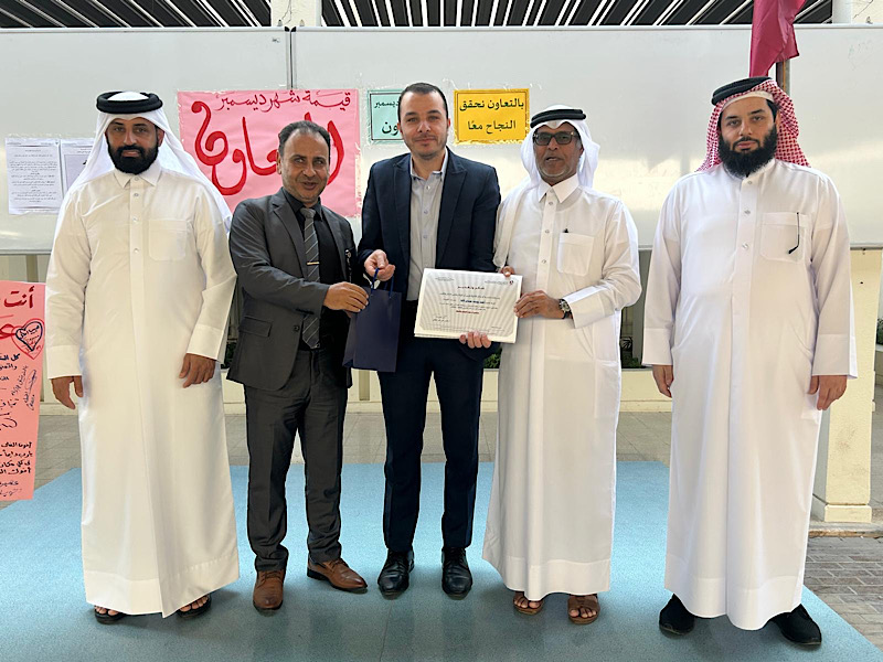 قطر - تكريم الاستاذ أحمد يوسف الأغا